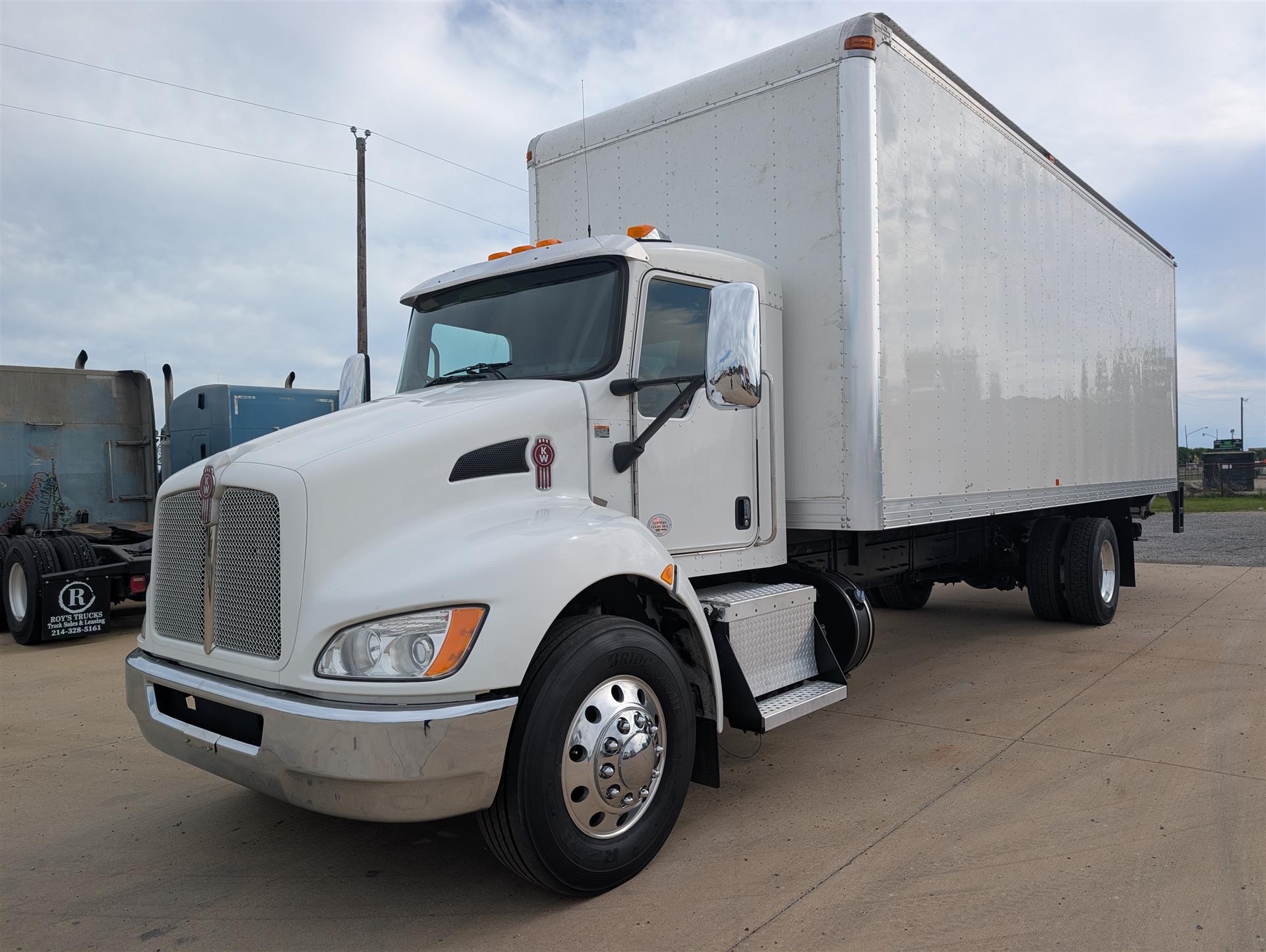 2020 Kenworth T270