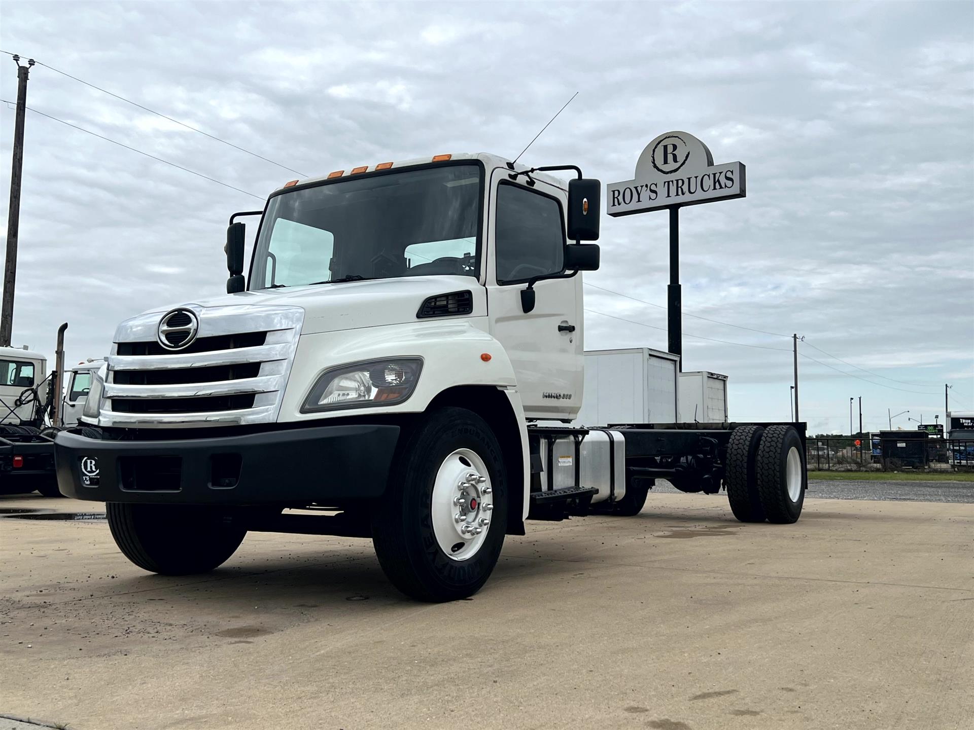 2017 Hino 268A