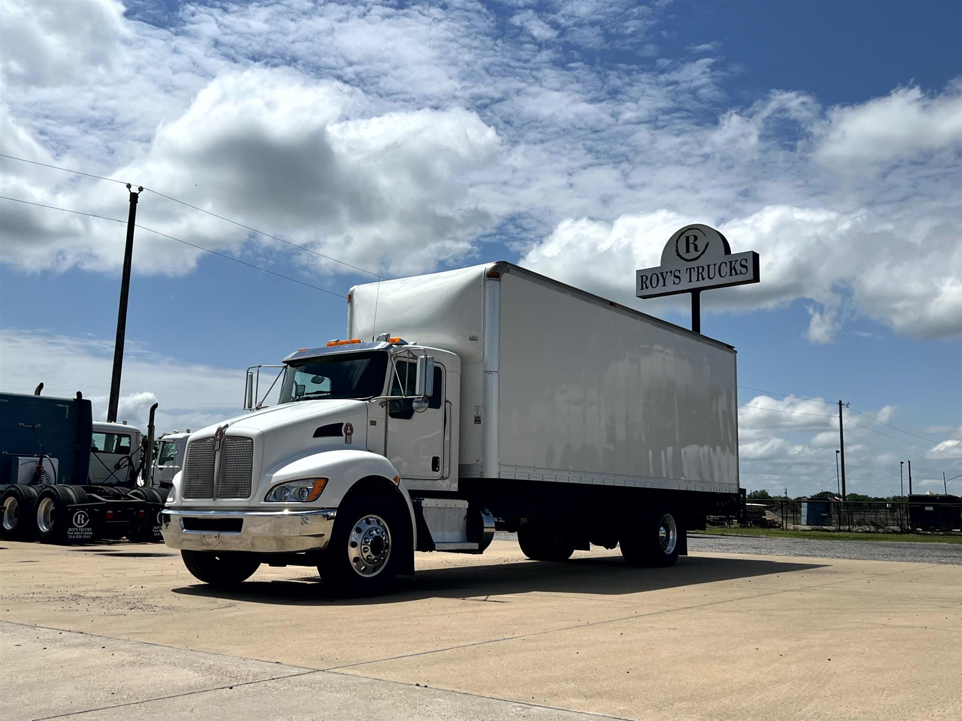 2020 Kenworth T270