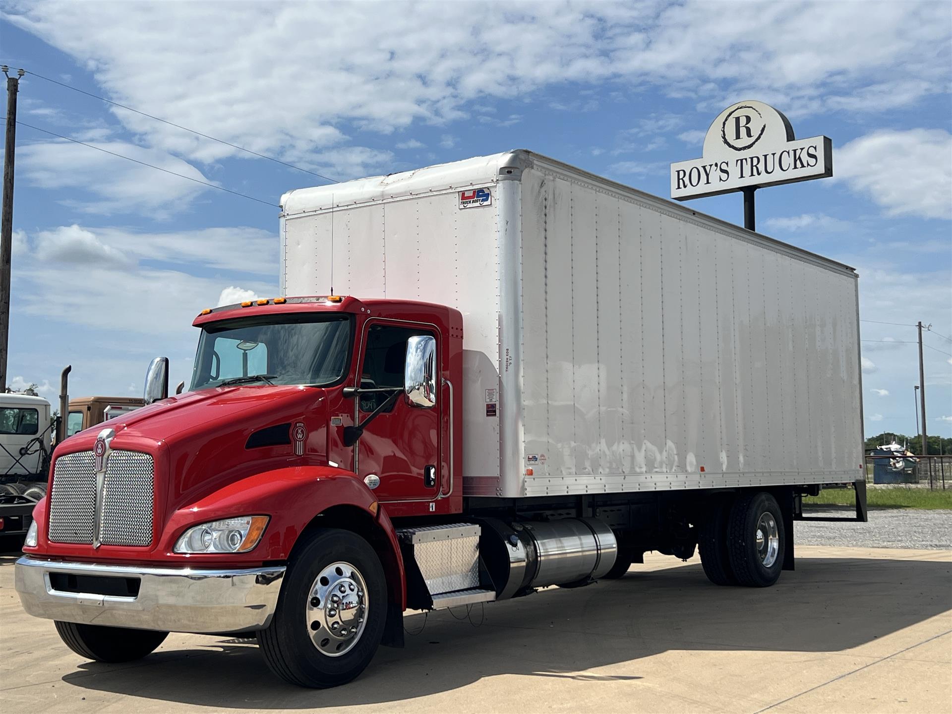2021 Kenworth T270