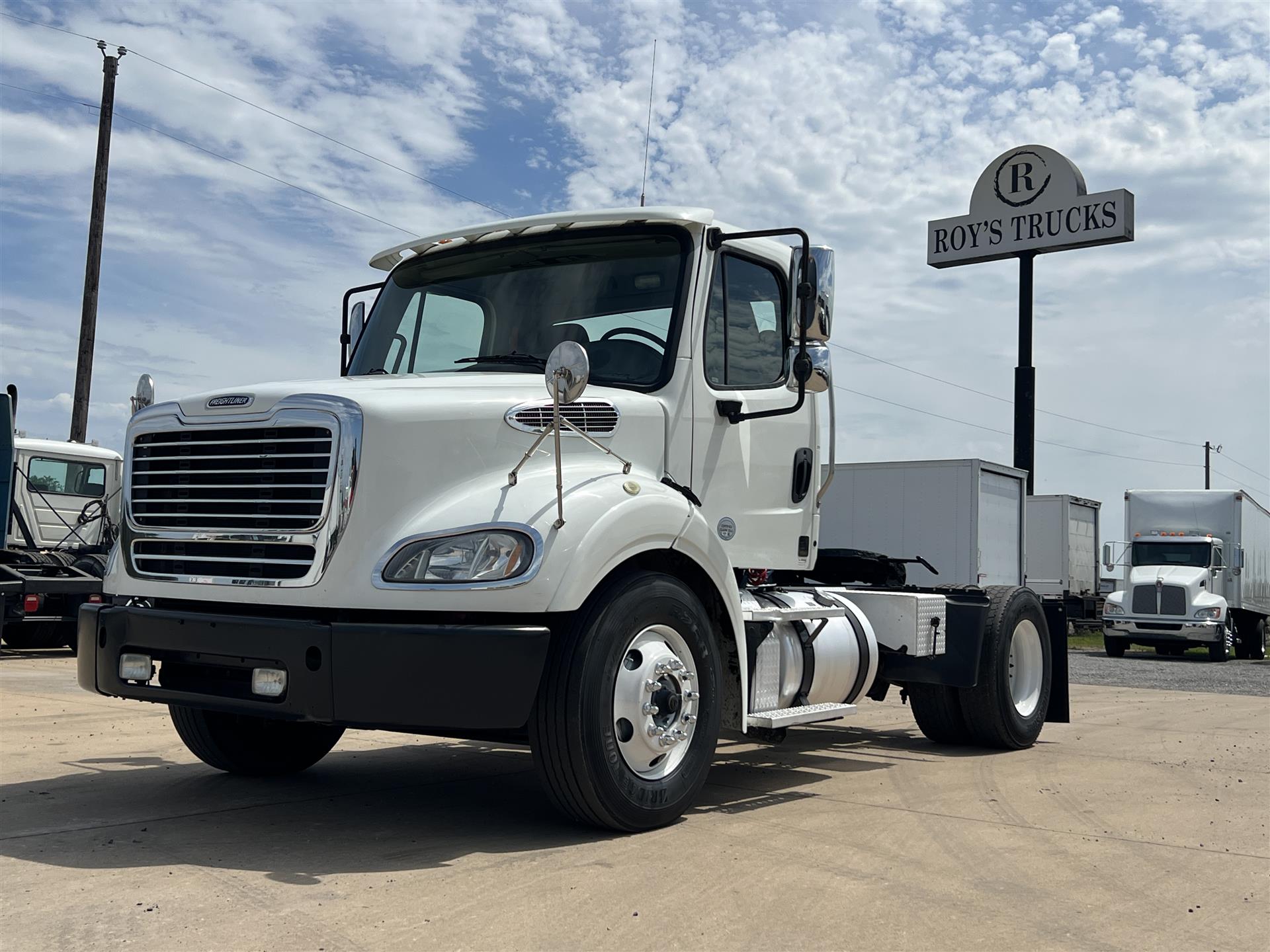 2017 Freightliner M2