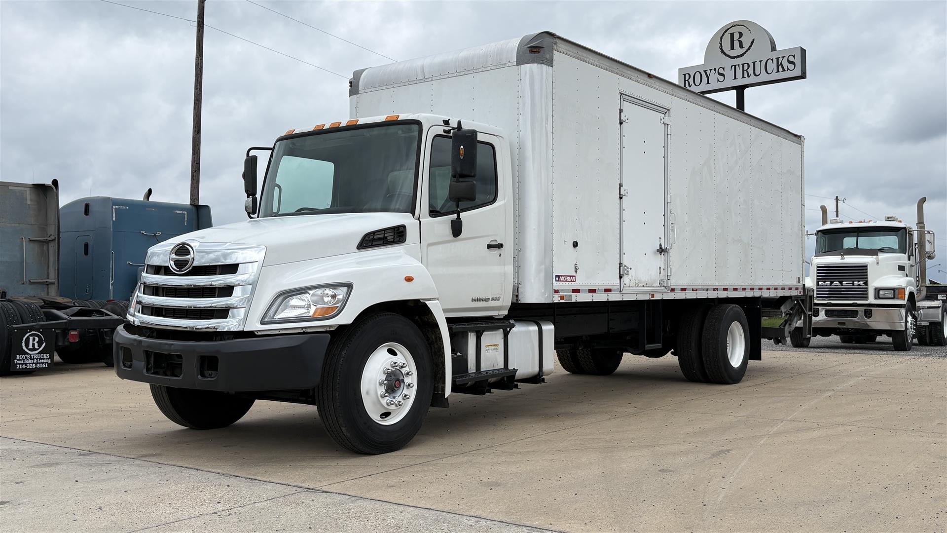 2018 Hino 268