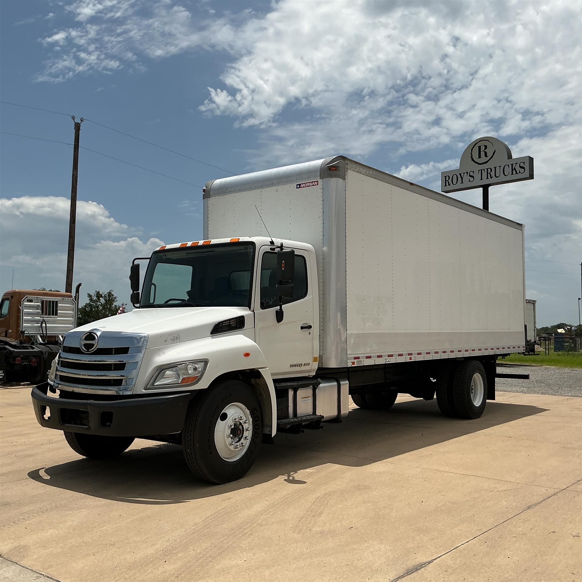 2018 Hino 268A