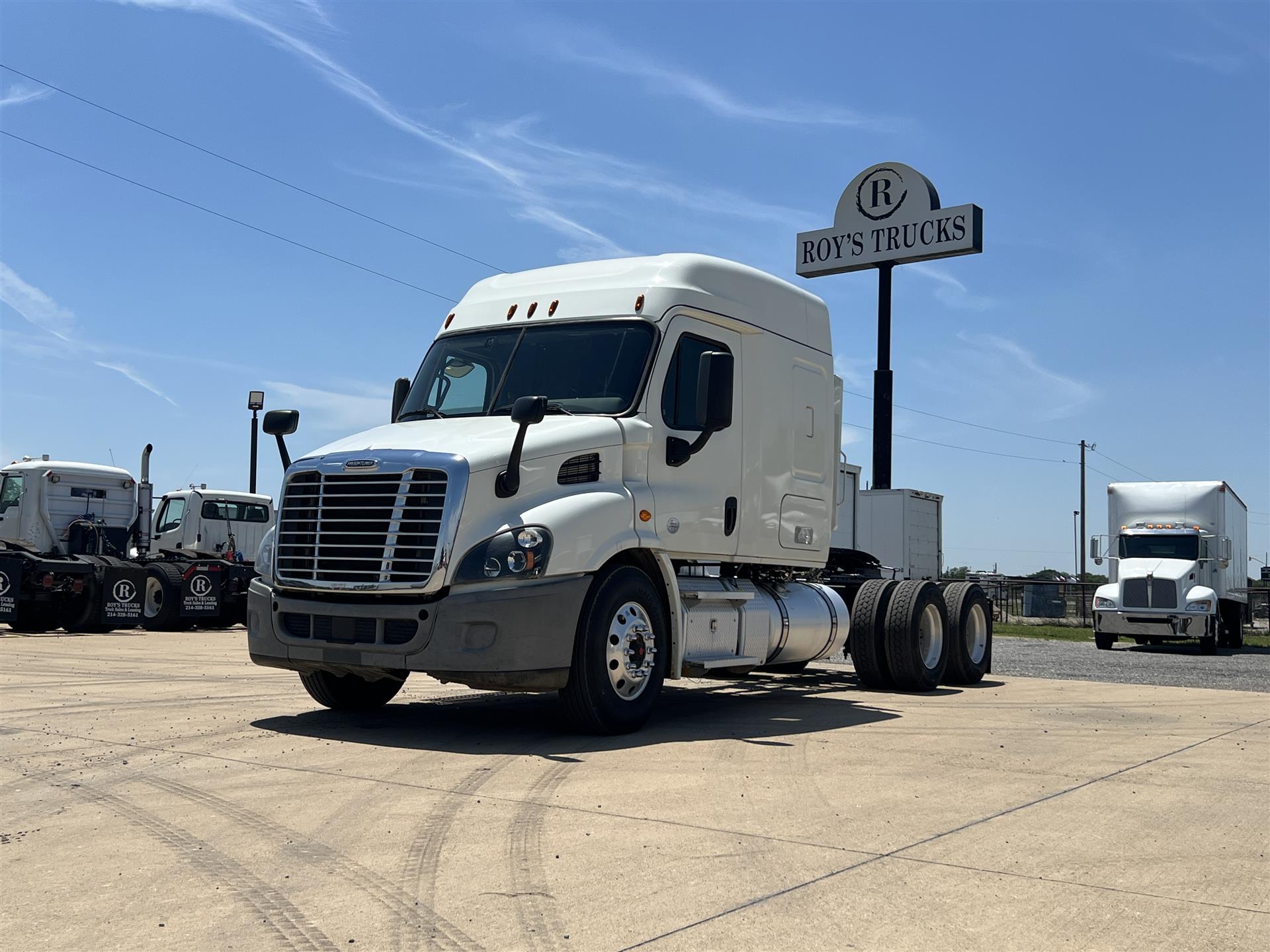 2020 Freightliner CASCADIA 113