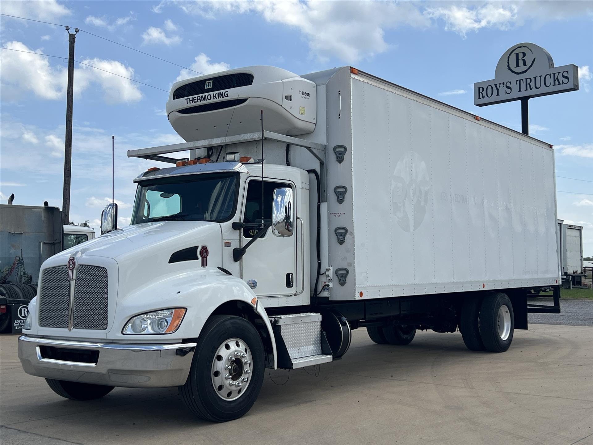 2019 Kenworth T270