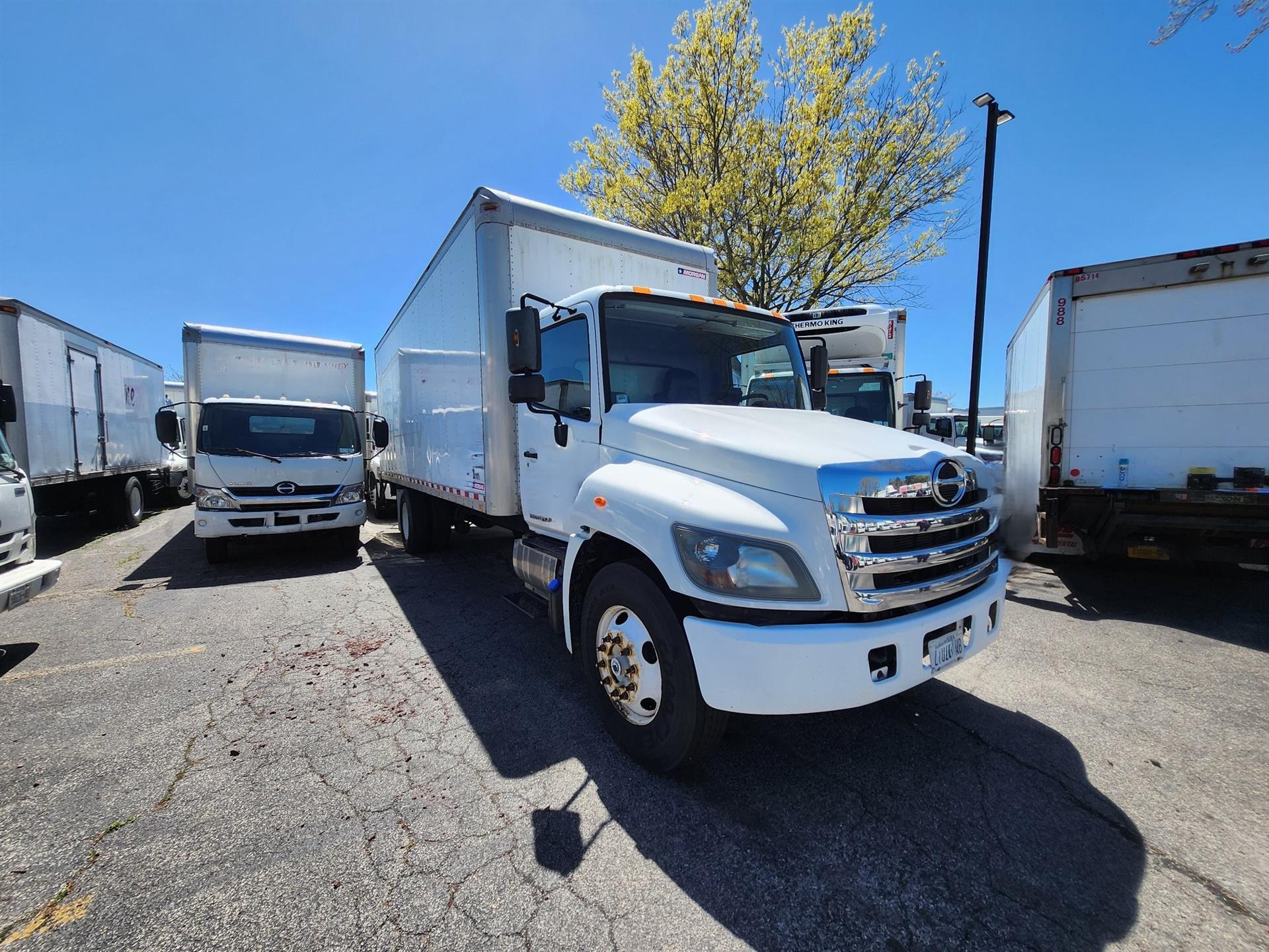 2016 Hino 268A