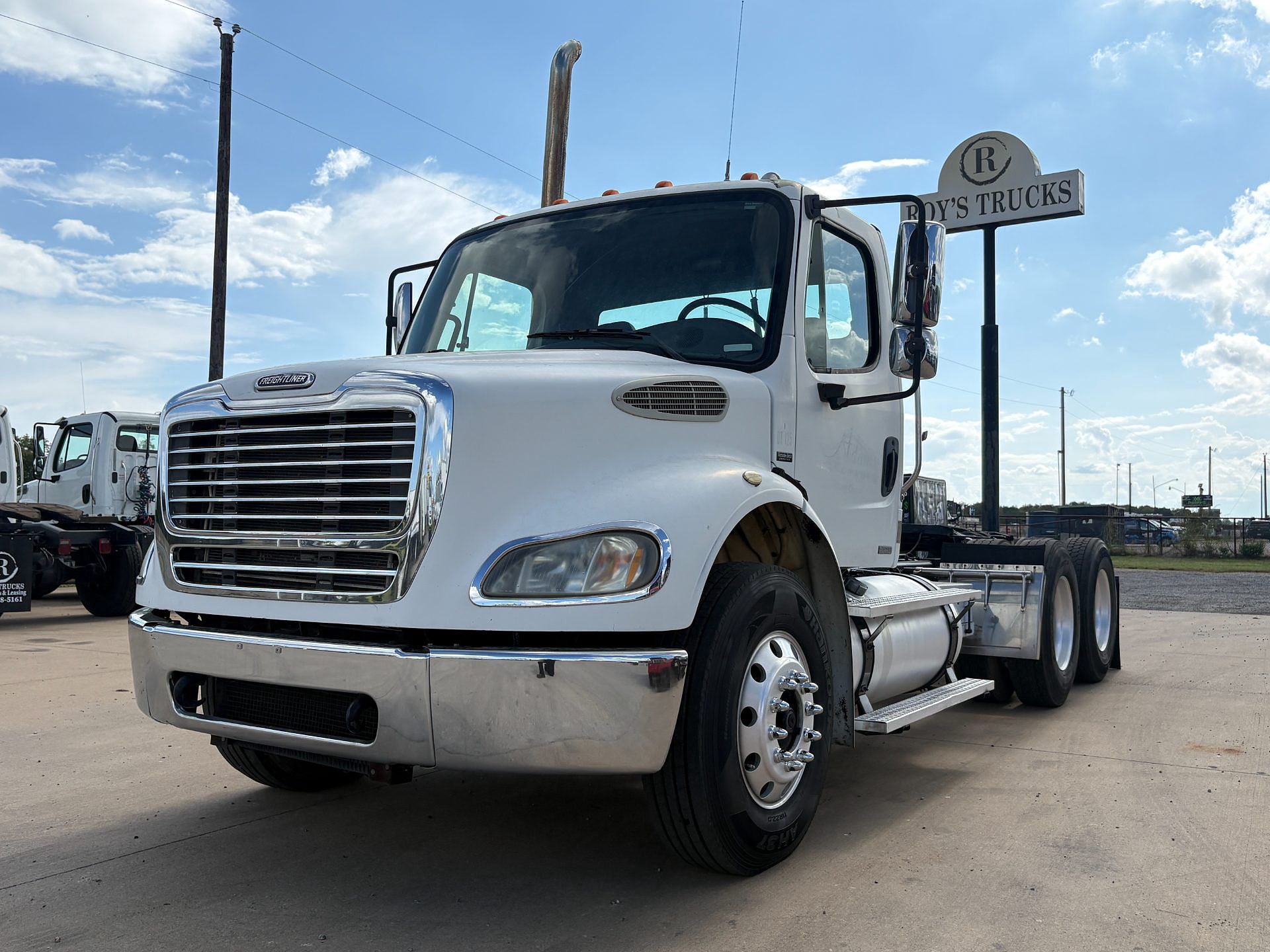 2005 Freightliner M2 112