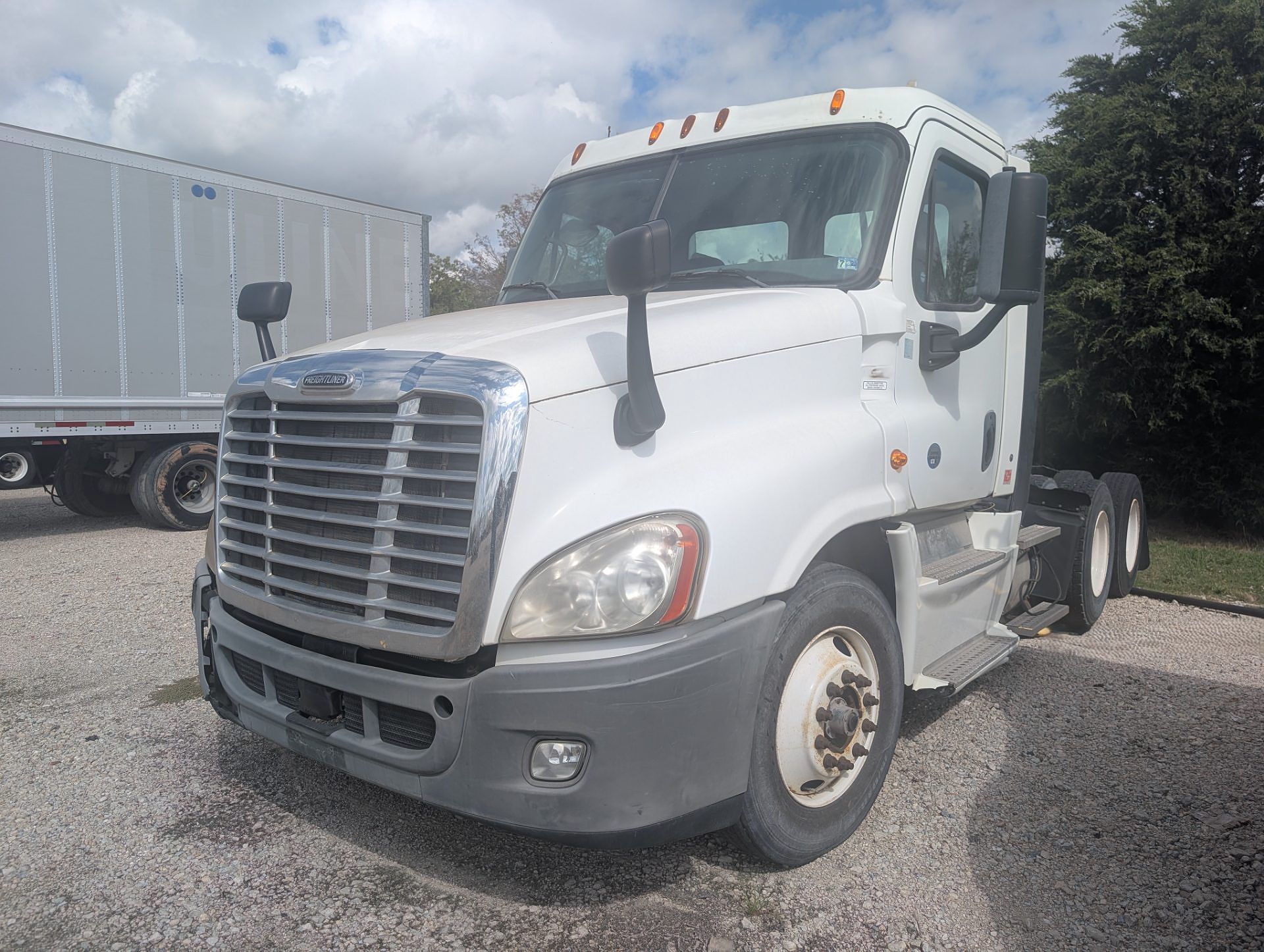 2015 Freightliner CASCADIA 125