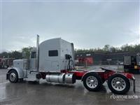 2022 Peterbilt 389