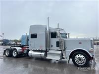 2022 Peterbilt 389