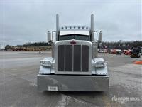 2022 Peterbilt 389