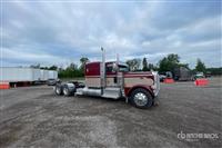 2021 Peterbilt 389