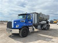 2023 Freightliner 114SD