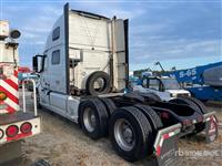 2022 Volvo VNL64T860