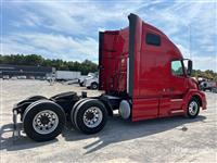 2019 Volvo VNL64T760