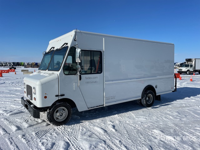 2022 Ford E450