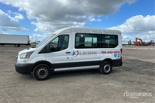 2019 Ford Transit Van