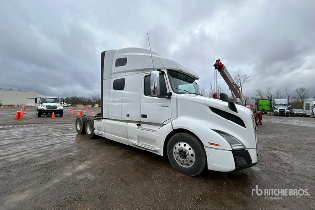 2019 Volvo VNL64T760