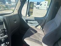 2016 Freightliner Cascadia 125