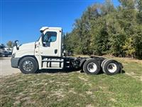 2016 Freightliner Cascadia 125