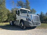 2016 Freightliner Cascadia 125