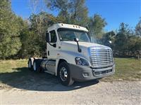 2016 Freightliner Cascadia 125