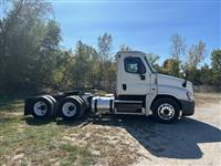 2016 Freightliner Cascadia 125