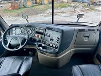 2016 Freightliner Cascadia 125