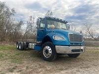 2013 Freightliner M2 106