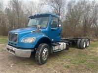 2013 Freightliner M2 106