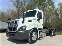 2019 Freightliner CA113DC