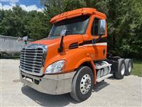 2013 Freightliner CA113