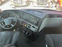 2020 Freightliner Cascadia 126