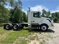 2017 Volvo VNL64T630