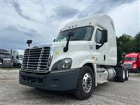 2019 Freightliner Cascadia 125