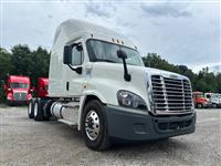 2019 Freightliner Cascadia 125