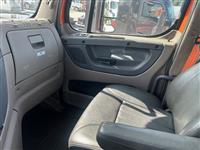 2013 Freightliner CA113DC