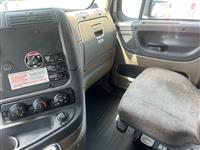 2017 Freightliner Cascadia 125