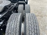 2017 Freightliner CA12564SLP - CA