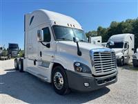 2017 Freightliner CA12564SLP - CA