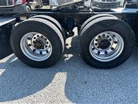 2017 Freightliner CA12564SLP - CA