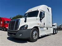 2017 Freightliner CA12564SLP - CA