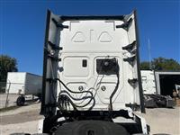 2016 Freightliner Cascadia 125