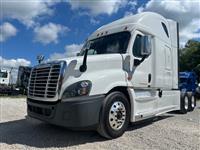 2017 Freightliner Cascadia 125
