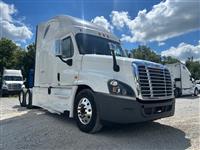 2017 Freightliner Cascadia 125