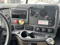 2017 Freightliner Cascadia 125