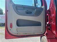 2013 Freightliner CA113DC