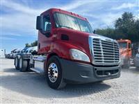 2013 Freightliner CA113DC