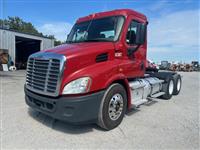 2013 Freightliner CA113DC