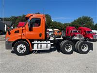 2013 Freightliner CA113DC